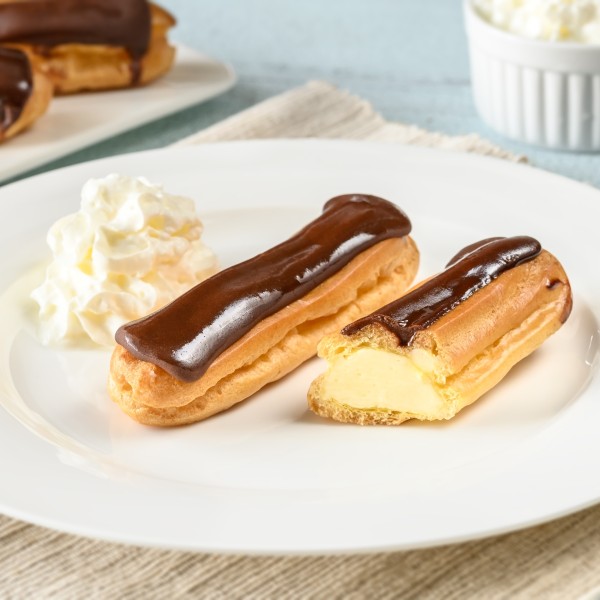 Chocolate Éclair | SOUTHERN FRIED CHICKEN COLCHESTER